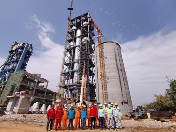 Successful Capping of main steel structure frame at the kiln inlet of China Resources Wuxuan Project undertaken by CDI
